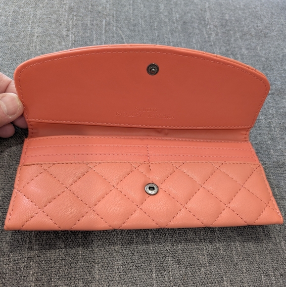 Badgley Mischka Bundle- Quilted wallet and wristlet/clutch, BOTH NWT - Picture 4 of 6